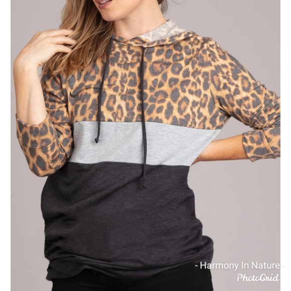 Leopard & Gray Color Block Hooded Pullover - Picture 6 of 8